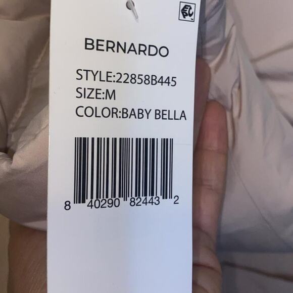 Bernardo Wrap Puffer Coat - Picture 5 of 11